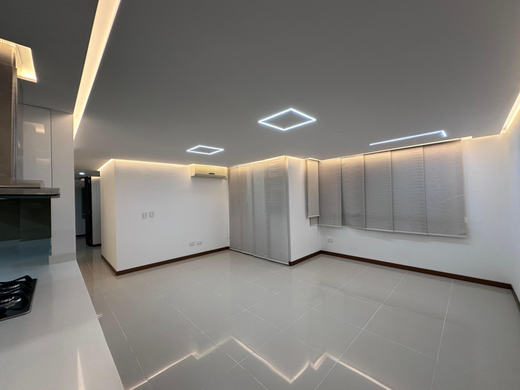 Apartamento En Venta - Valle Del Lili, Cali