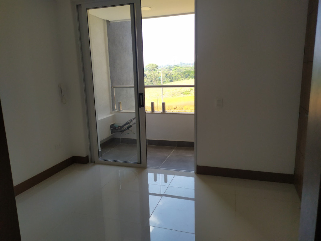 Apartamento En Venta - Ciudad Jardín, Cali