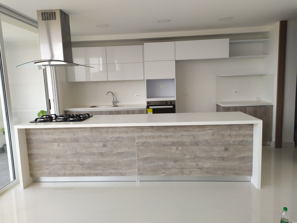 Apartamento En Venta - Ciudad Jardín, Cali