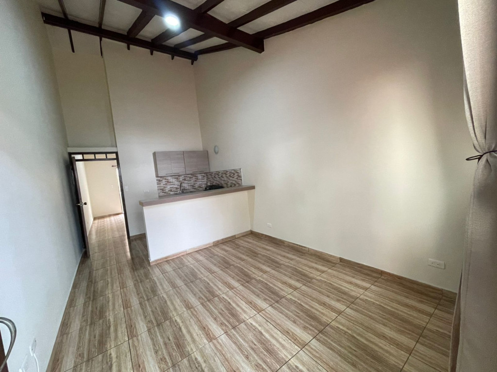 Apartaestudio En Arriendo - San Fernando Nuevo, Cali