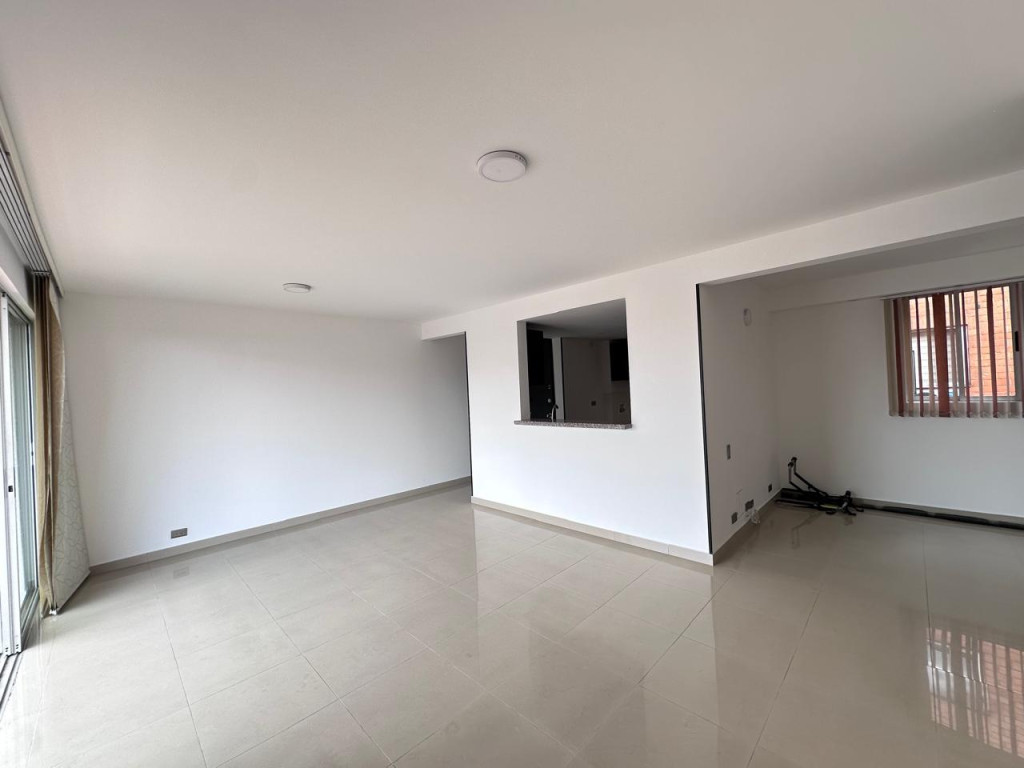 Apartamento En Venta - Valle Del Lili, Cali