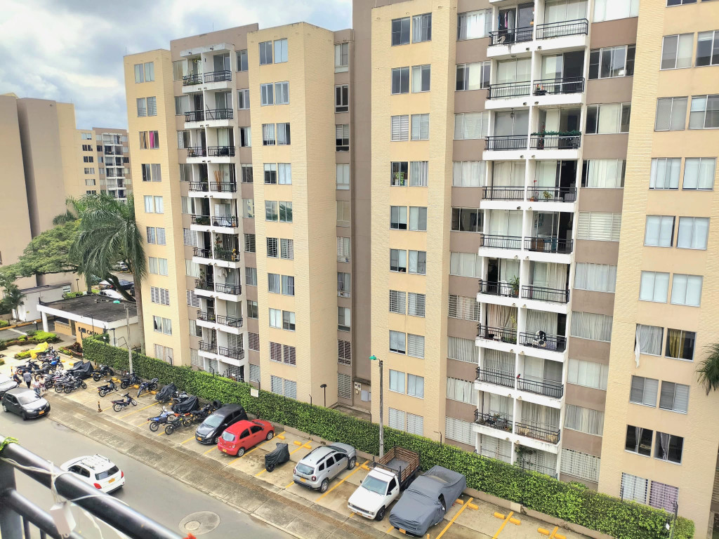 Apartamento En Venta - Bochalema, Cali