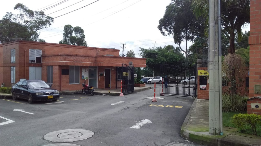 Casa Condominio En Venta - Entrepinos, Popayán