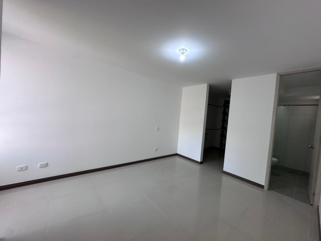 Apartamento En Venta - Valle Del Lili, Cali
