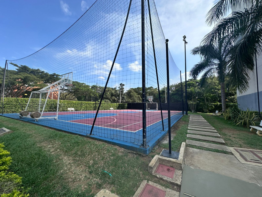 Apartamento En Venta - Valle Del Lili, Cali