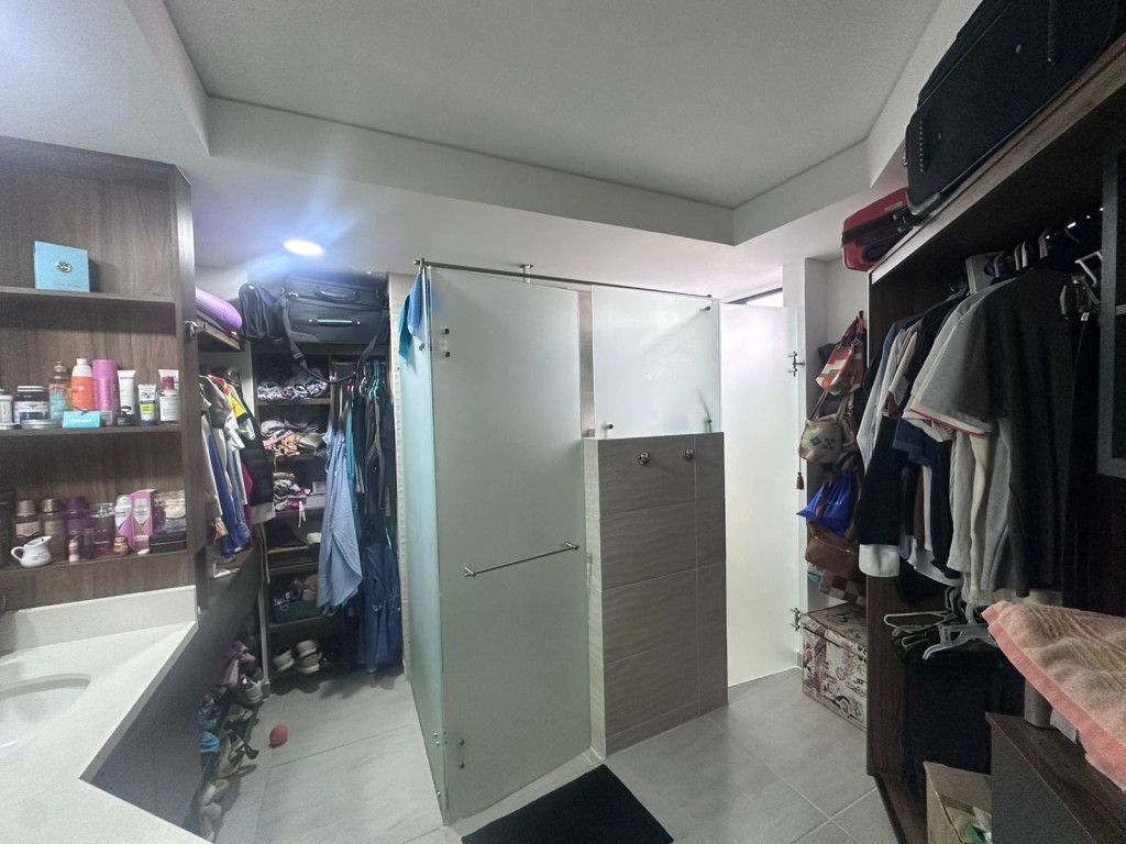 Apartamento En Venta - Valle Del Lili, Cali