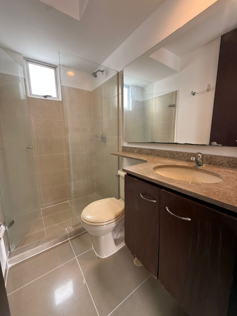 Apartamento En Arriendo - Valle Del Lili, Cali