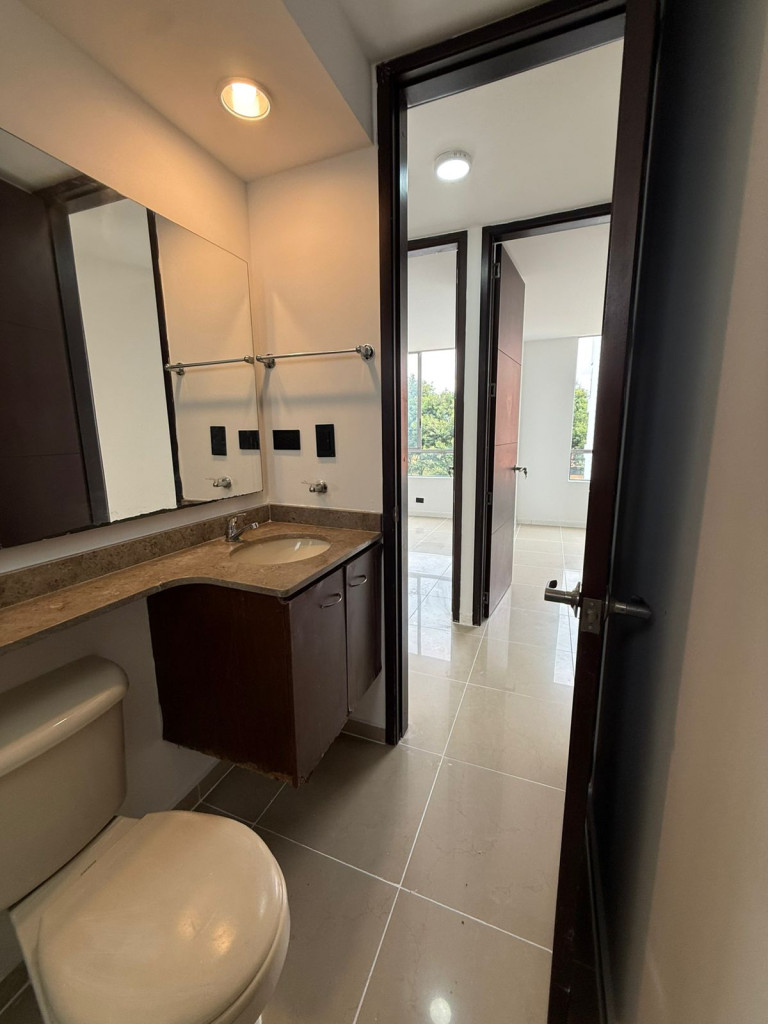 Apartamento En Arriendo - Valle Del Lili, Cali