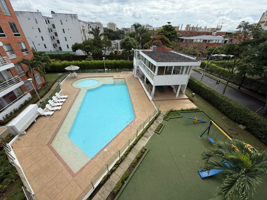 Apartamento En Arriendo - Valle Del Lili, Cali