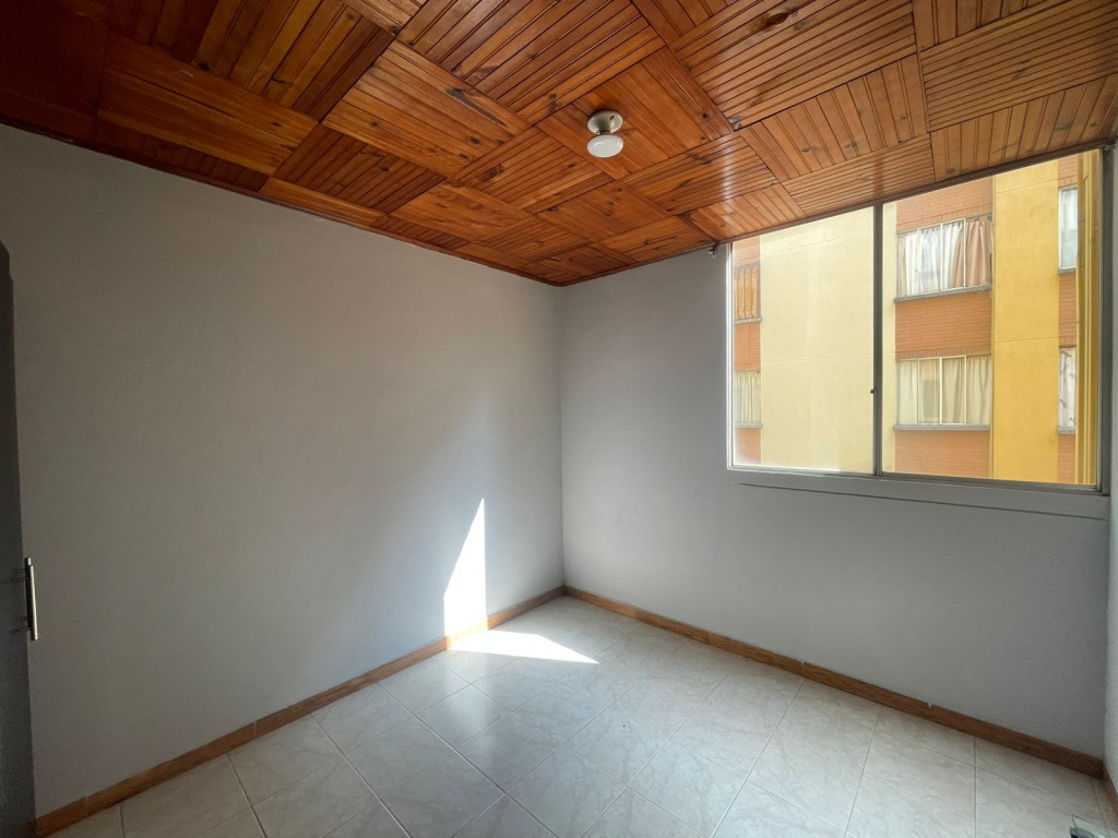 Apartamento En Venta - Primero De Mayo, Cali