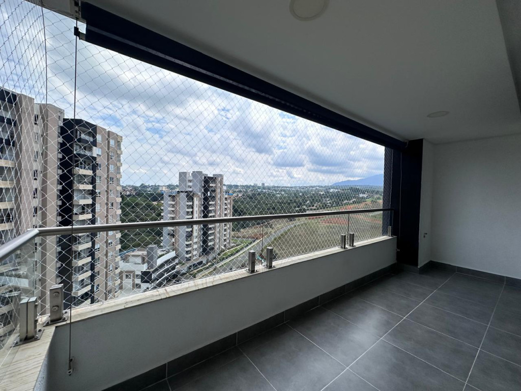 Apartamento En Venta - Ciudad Jardín, Cali