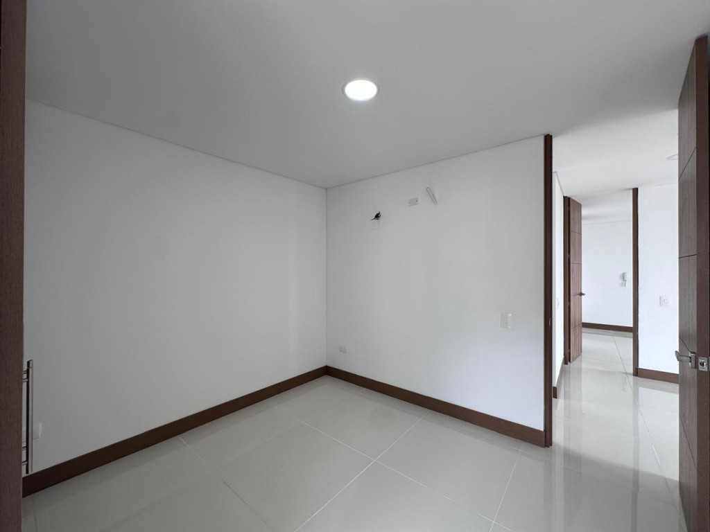Apartamento En Venta - Ciudad Jardín, Cali