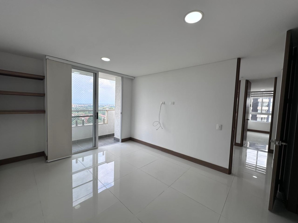 Apartamento En Venta - Ciudad Jardín, Cali
