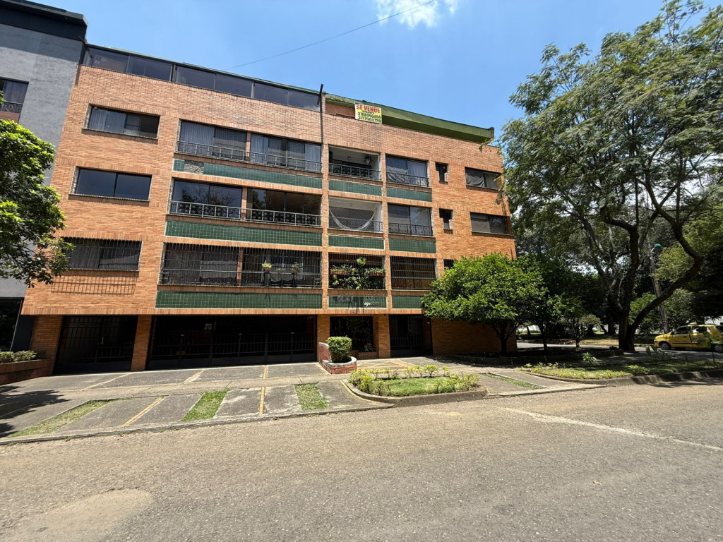 Apartamento En Venta - El Ingenio Ii, Cali