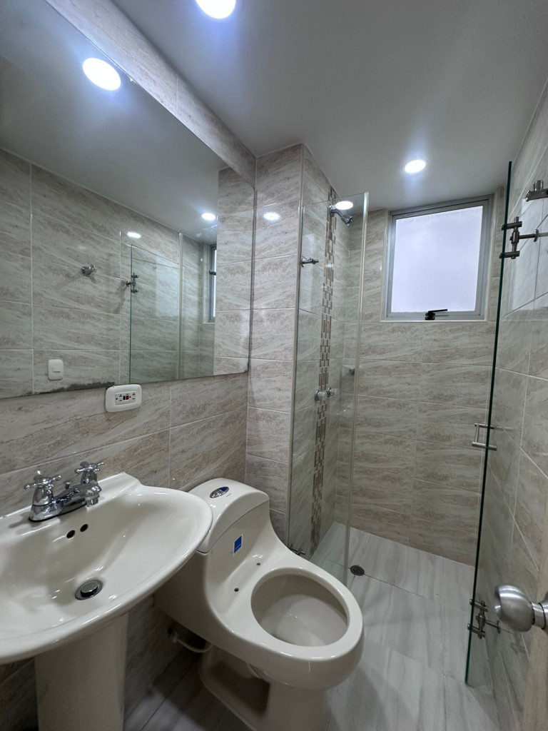 Apartamento En Venta - Valle Del Lili, Cali