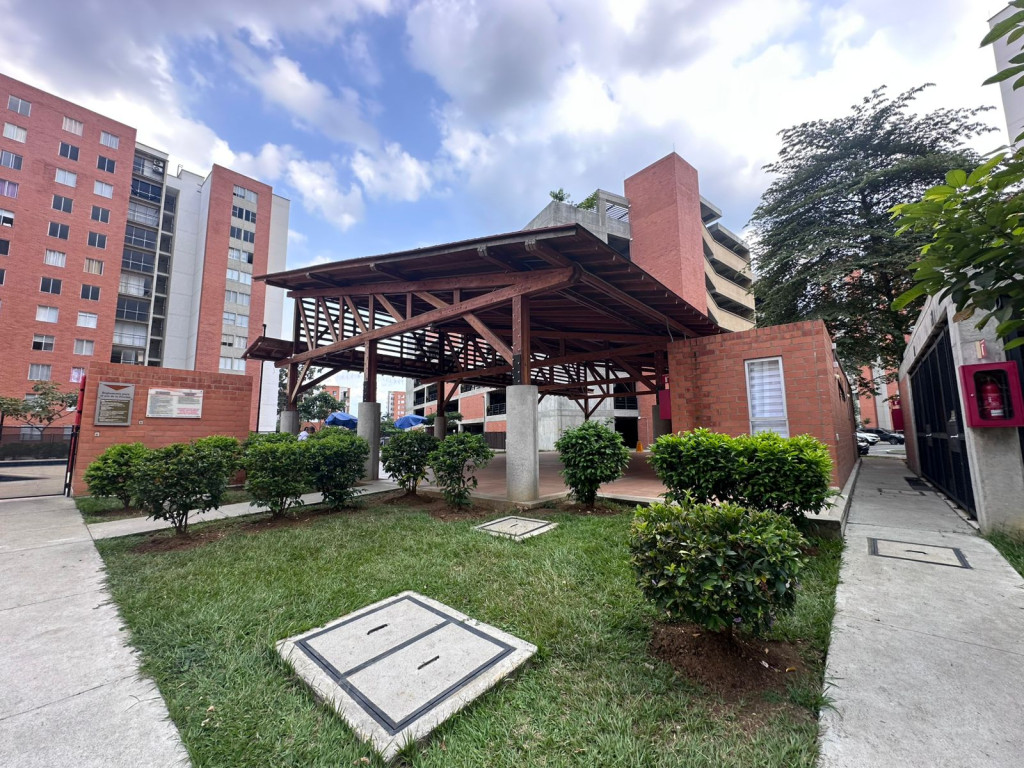 Apartamento En Venta - Valle Del Lili, Cali