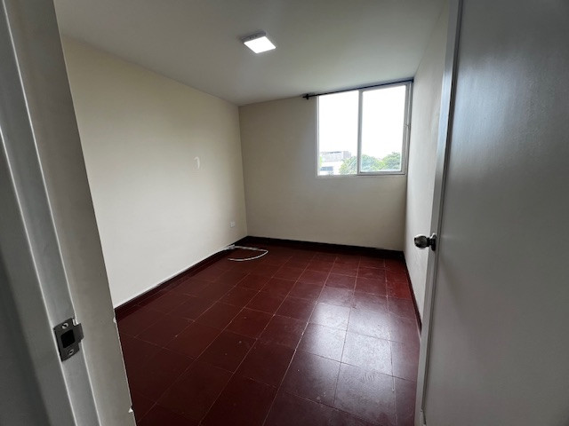 Apartamento En Venta - Colseguros Andes, Cali