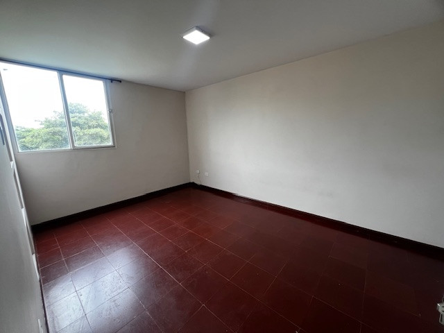 Apartamento En Venta - Colseguros Andes, Cali