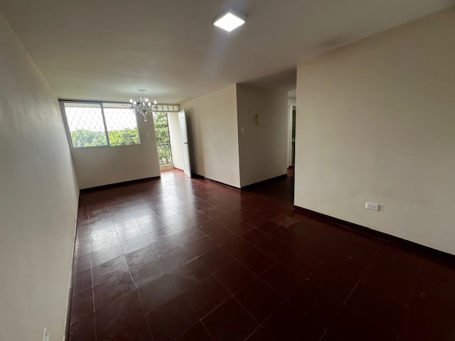 Apartamento En Venta - Colseguros Andes, Cali