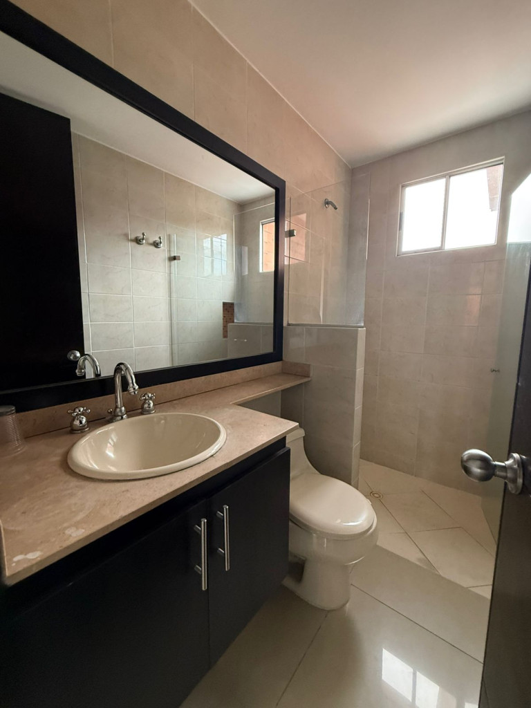 Casa Condominio En Venta - Ciudad Jardín, Cali