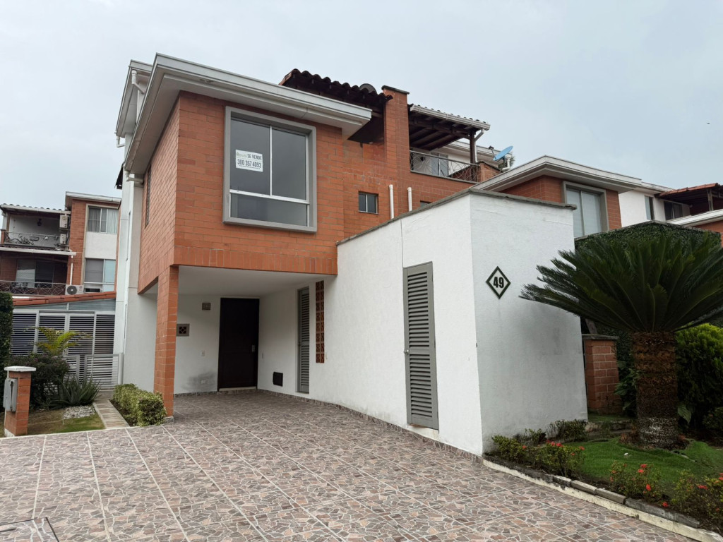 Casa Condominio En Venta - Ciudad Jardín, Cali