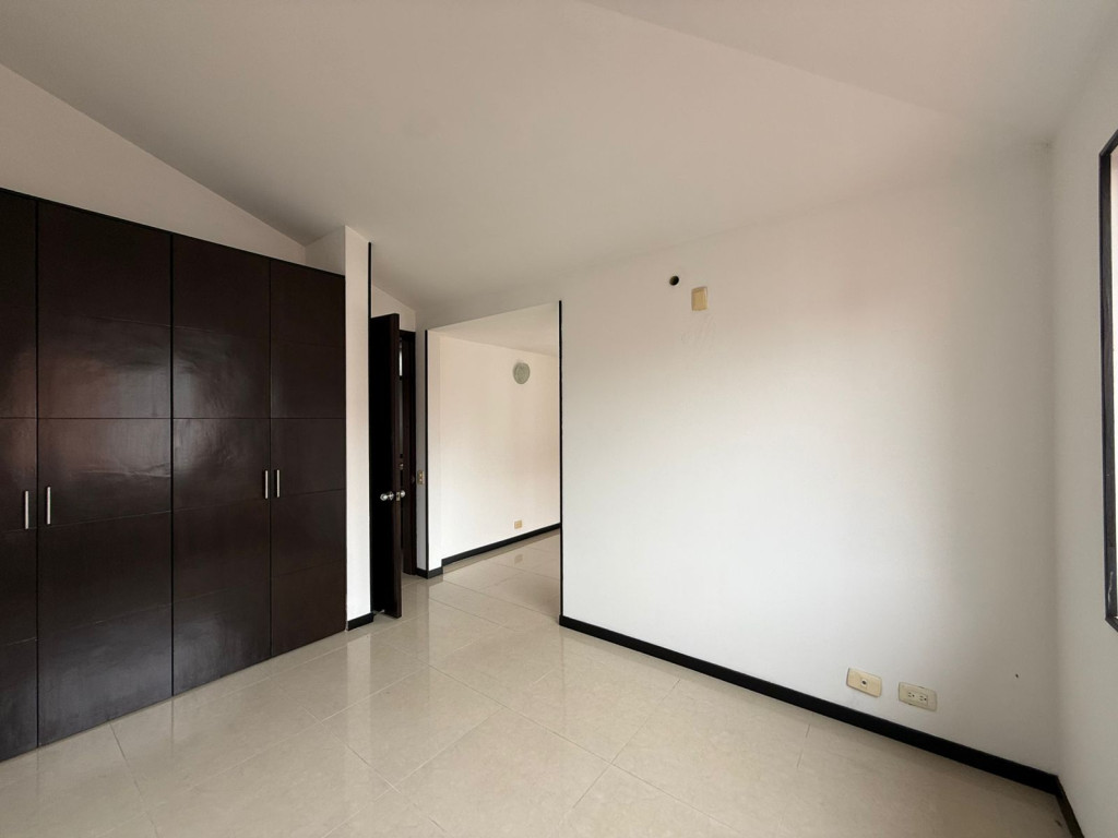 Casa Condominio En Venta - Ciudad Jardín, Cali