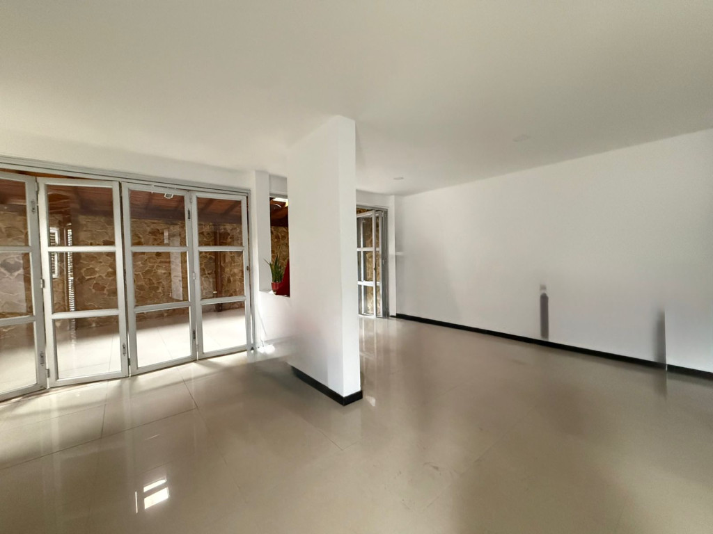 Casa Condominio En Venta - Ciudad Jardín, Cali