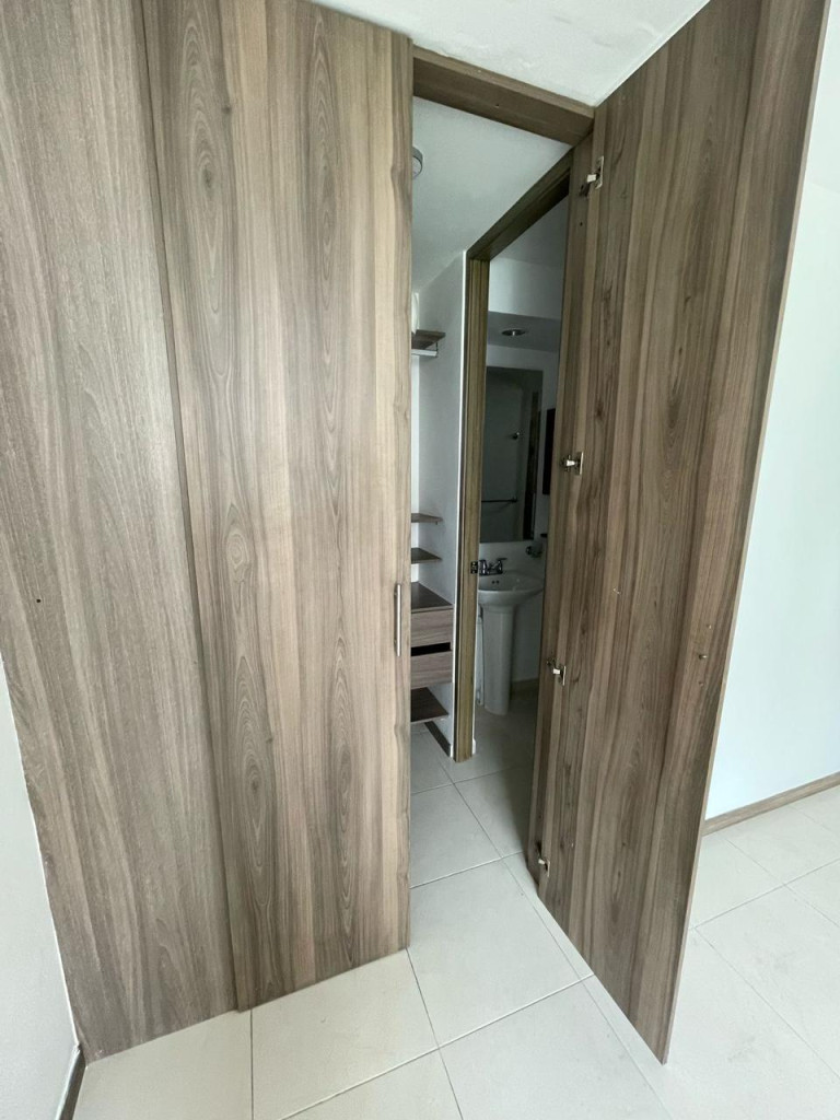 Apartamento En Venta - Valle Del Lili, Cali