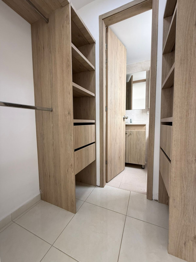 Apartamento En Venta - Ciudad Melendez, Cali