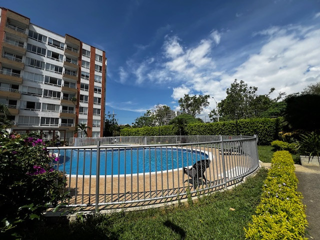 Apartamento En Venta - Valle Del Lili, Cali