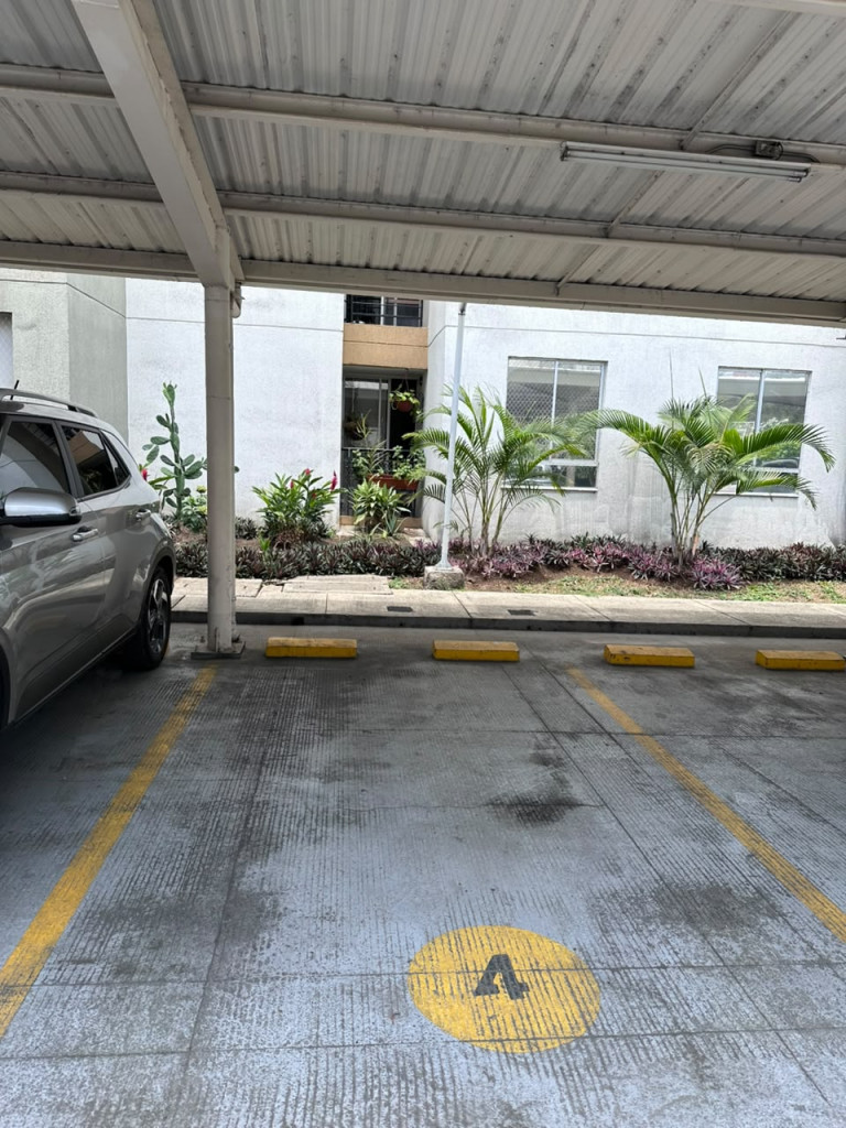 Apartamento En Venta - Bochalema, Cali