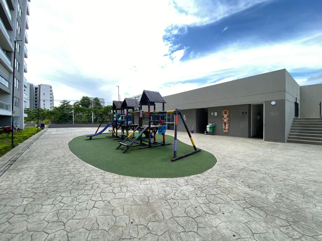 Apartamento En Venta - Valle Del Lili, Cali