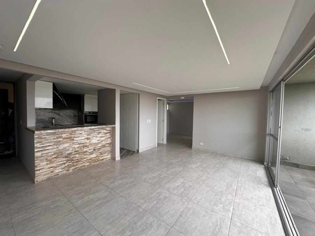 Apartamento En Venta - Valle Del Lili, Cali