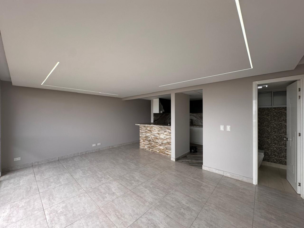 Apartamento En Venta - Valle Del Lili, Cali