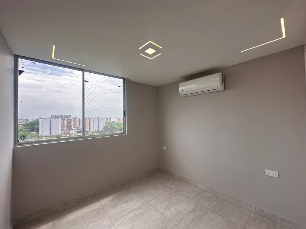 Apartamento En Venta - Valle Del Lili, Cali