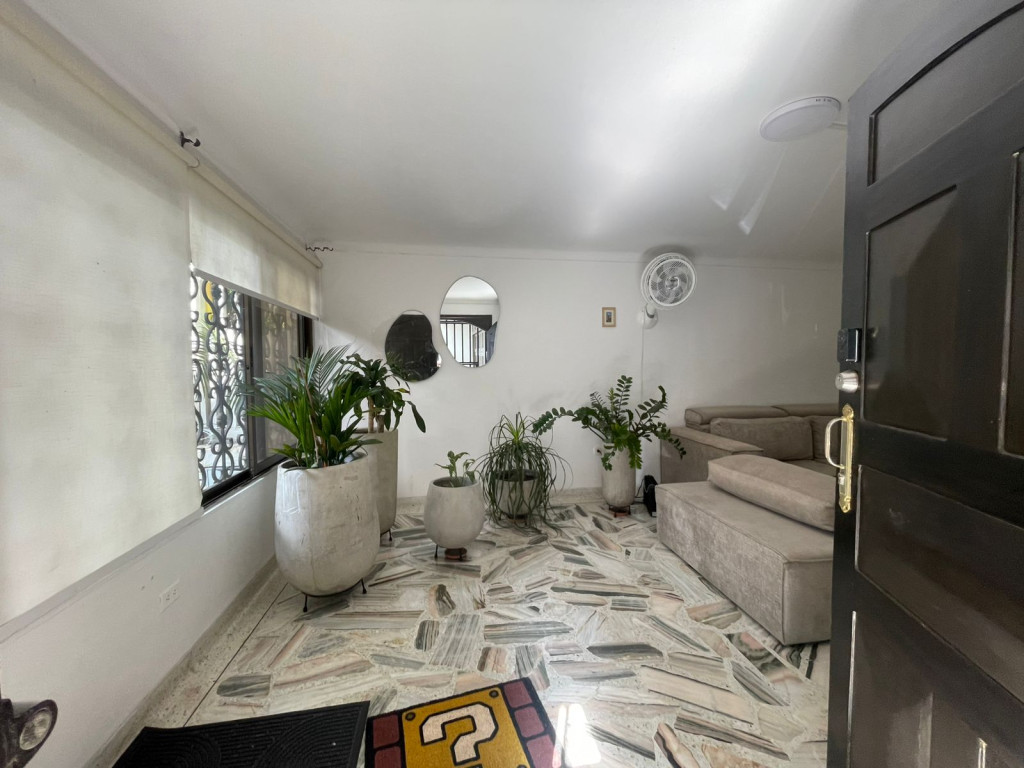 Casa En Venta - Ciudad Jardín, Cali