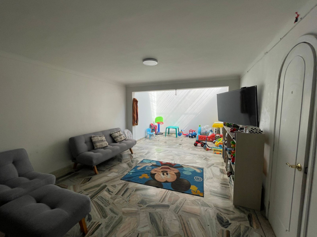 Casa En Venta - Ciudad Jardín, Cali
