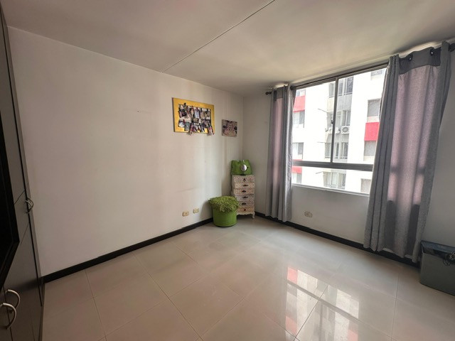Apartamento En Venta - La Hacienda, Cali