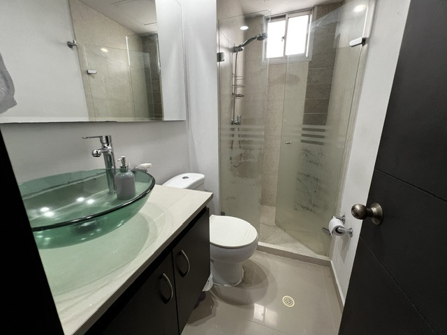 Apartamento En Venta - La Hacienda, Cali