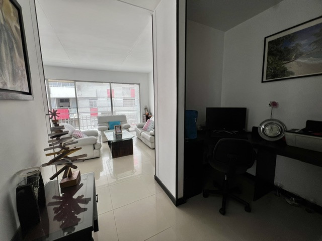 Apartamento En Venta - La Hacienda, Cali
