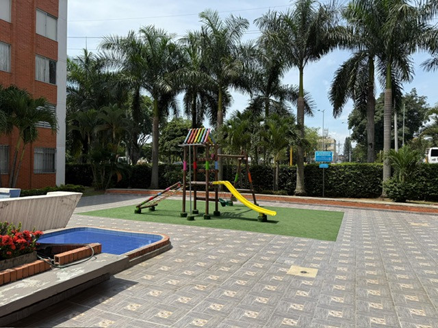 Apartamento En Venta - La Hacienda, Cali