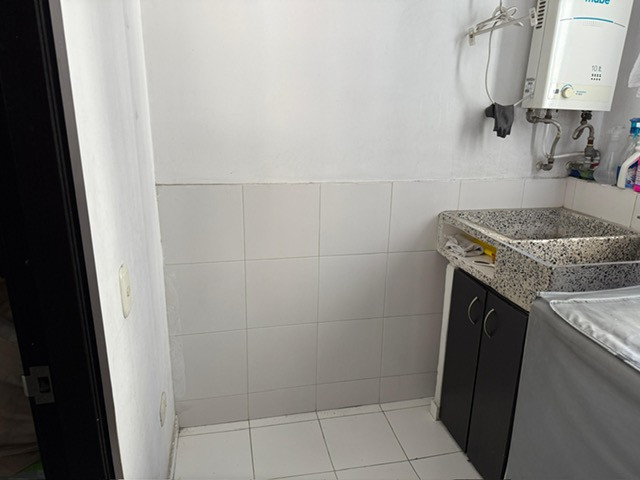 Apartamento En Venta - La Hacienda, Cali