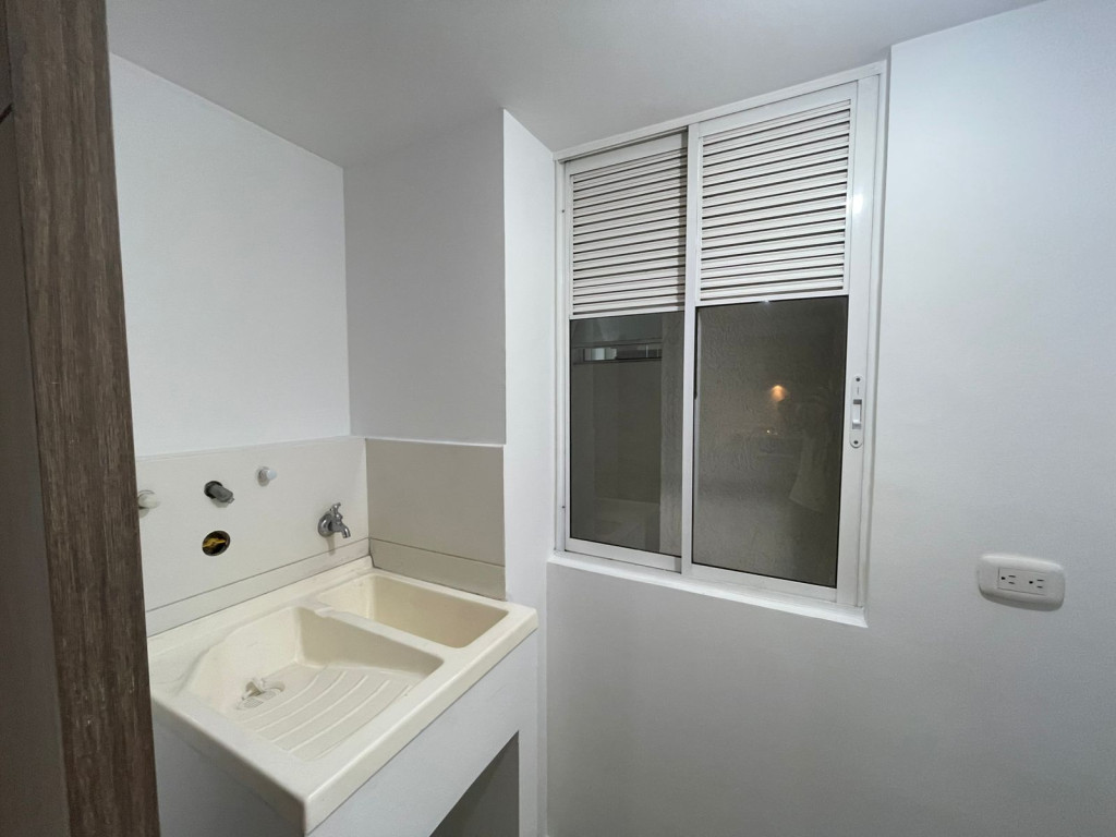 Apartamento En Arriendo - Valle Del Lili, Cali