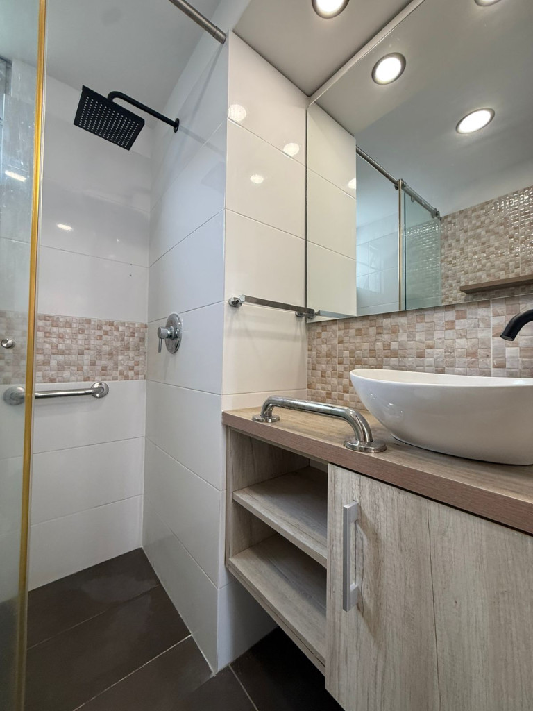 Apartamento En Arriendo - Valle Del Lili, Cali