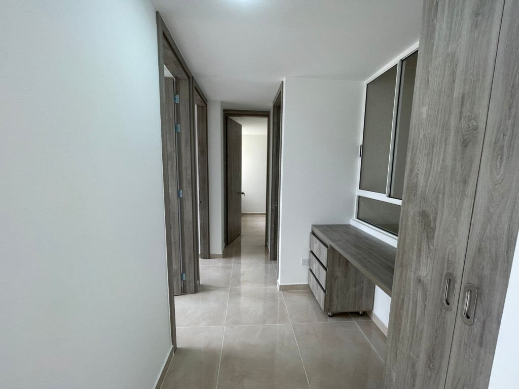 Apartamento En Arriendo - Las Vegas De Comfandi, Cali