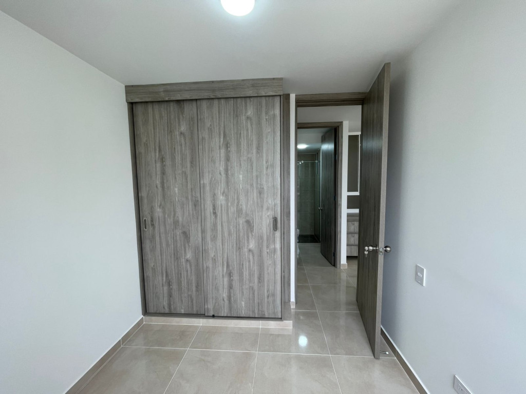 Apartamento En Arriendo - Las Vegas De Comfandi, Cali