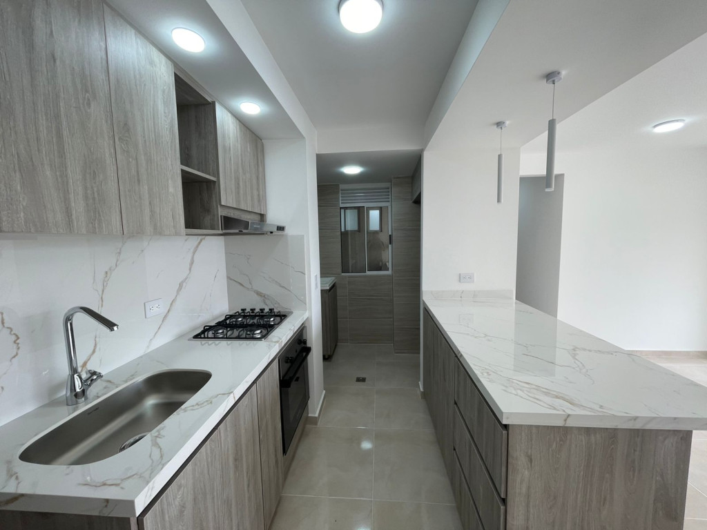 Apartamento En Arriendo - Las Vegas De Comfandi, Cali