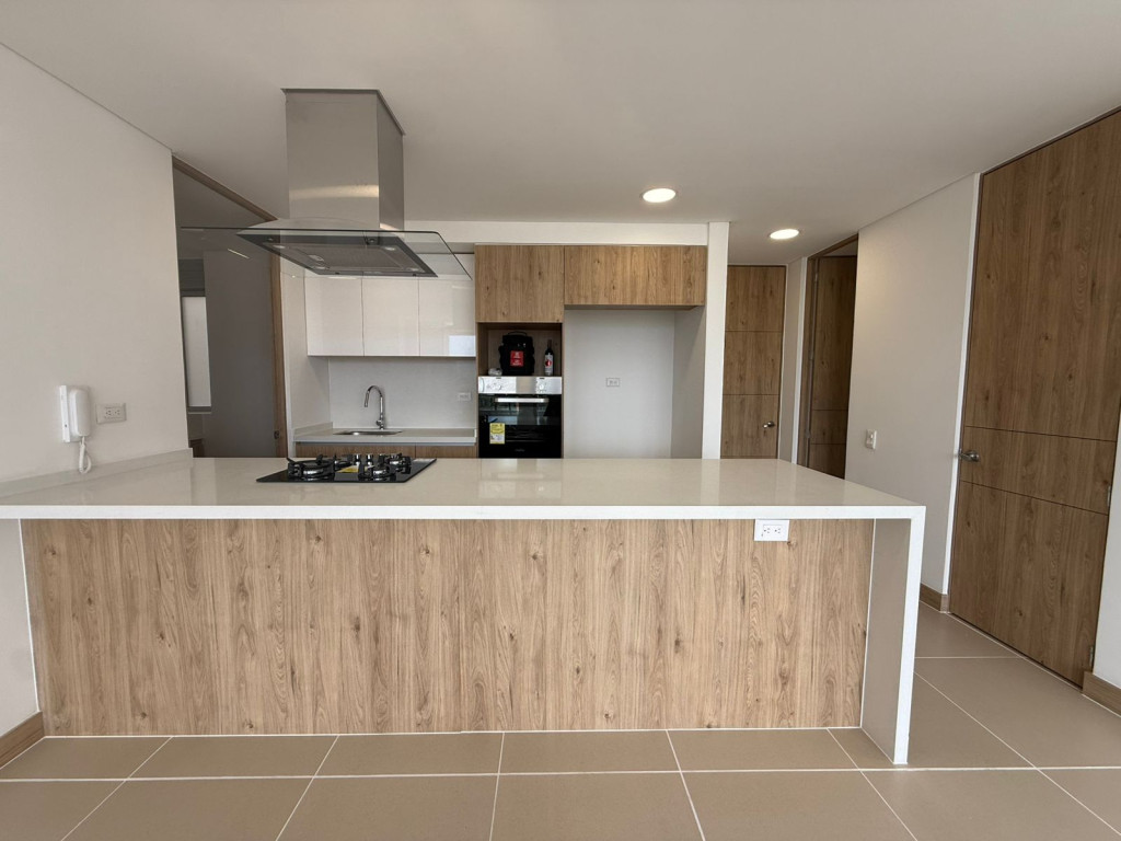 Apartamento En Venta - Valle Del Lili, Cali