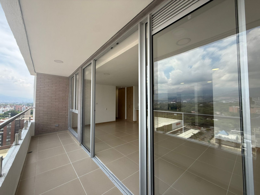 Apartamento En Venta - Valle Del Lili, Cali