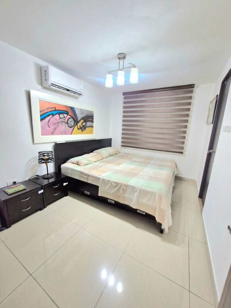 Apartamento En Venta - Las Granjas, Cali